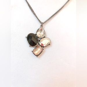 GEM CLUSTER NECKLACE